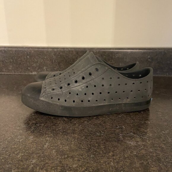 Native Jefferson - Jiffy Black - Size 3Y - Picture 4 of 7